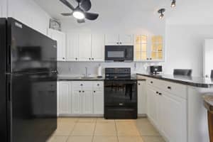 3177 S Ocean Dr 210, Hallandale Beach, FL 33009 Sold 04/10/24