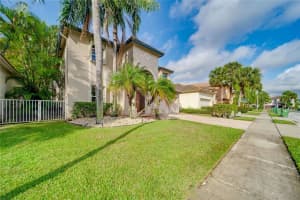 1430 SW 159th Ave, Pembroke Pines, FL 33027 Sold 03/11/24