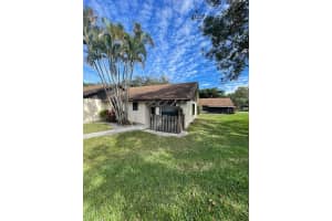 116 Via De Casas Norte, Boynton Beach, FL 33426 Sold 03/15/24