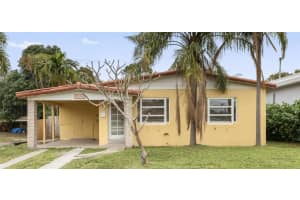 1326 NE 14th Ave, Fort Lauderdale, FL 33304 Sold 10/22/24