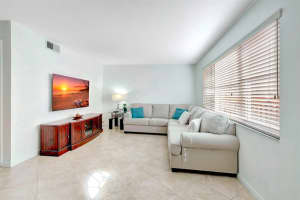 7175 Nova Dr #202, Davie, FL 33317 Sold 04/09/24