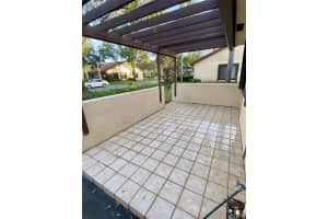 7231 Solandra Ln 86, Tamarac, FL 33321 Sold 04/03/24