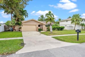 17751 Briar Patch Trl, Boca Raton, FL 33487 Sold 05/24/24