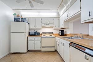 1810 N Lauderdale Ave 2411, North Lauderdale, FL 33068 Sold 04/10/24