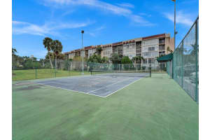 2001 Atlantic Shores Blvd 206, Hallandale Beach, FL 33009 Sold 03/29/24