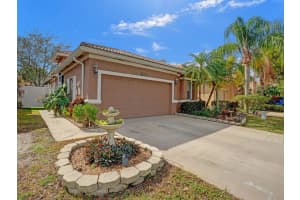 4906 Pelican St, Coconut Creek, FL 33073 Sold 03/07/24