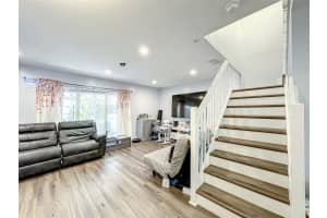 524 NW 208 Dr 524, Pembroke Pines, FL 33029 Sold 04/04/24