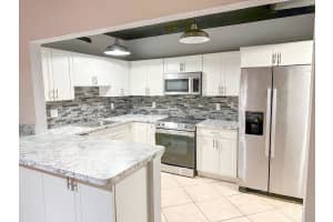 2738 S University Dr A15, Davie, FL 33328 Sold 03/08/24