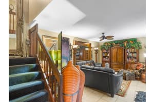 335 S WAVERLY PL 7B, Vero Beach, FL 32960 Sold 04/26/24