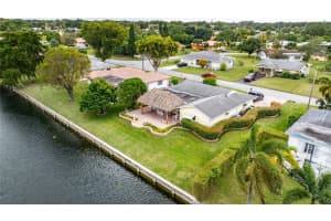 7208 NW 89 Ave, Tamarac, FL 33321 Sold 03/07/24