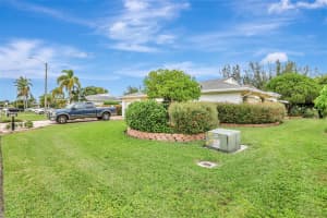 7208 NW 89 Ave, Tamarac, FL 33321 Sold 03/07/24