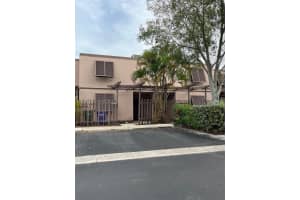 12265 NW 11th St 12265, Pembroke Pines, FL 33026 Sold 03/11/24