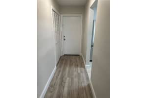 941 CRYSTAL LAKE DR 201, Deerfield Beach, FL 33064 - MLS#F10420394