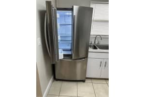 941 CRYSTAL LAKE DR 201, Deerfield Beach, FL 33064 - MLS#F10420394