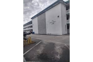 5881 NW 16th Pl 325, Sunrise, FL 33313 Sold 05/31/24