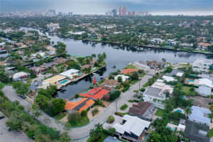 2207 NE 15th Ct, Fort Lauderdale, FL 33304 Sold 03/14/24