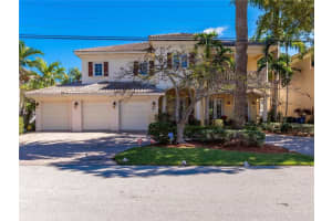 634 Flamingo Dr, Fort Lauderdale, FL 33301 Sold 05/15/24