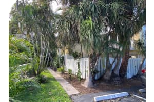 118 Seabreeze Cir 118, Jupiter, FL 33477 Sold 02/22/24