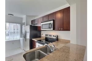 4001 NW 90th Ave 411, Sunrise, FL 33351 Sold 03/11/24