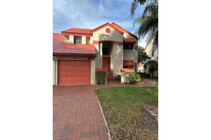 7880 Lexington Club Blvd D, Delray Beach, FL 33446 Sold 04/15/24