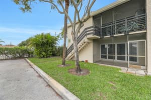 5206 NE 6th Ave F1, Oakland Park, FL 33334 Sold 09/13/24