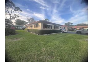 517 Sandpiper Cir 517, Delray Beach, FL 33445 Sold 06/03/24