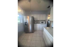 517 Sandpiper Cir 517, Delray Beach, FL 33445 Sold 06/03/24