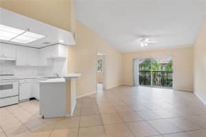 2033 SE 10th Ave 620, Fort Lauderdale, FL 33316 Sold 04/01/24