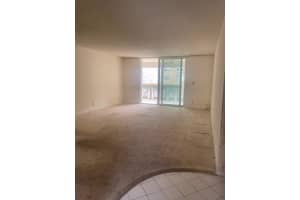 500 NE 12th Ave 302, Hallandale Beach, FL 33009 Sold 08/28/24