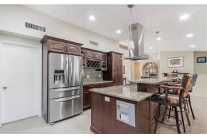 2649 Nassau Ln, Fort Lauderdale, FL 33312 Sold 05/01/24