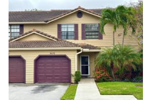 9153 Vineyard Lake Dr 9153, Plantation, FL 33324 Sold 04/11/24