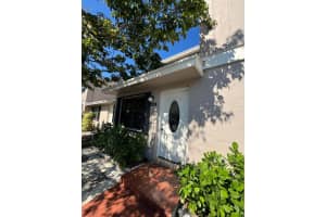 5241 Jog Ln, Delray Beach, FL 33484 Sold 05/06/24