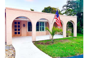 647 Heron Dr, Delray Beach, FL 33444 Sold 03/20/24