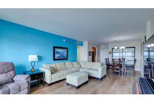 300 Bayview Dr 1808, Sunny Isles Beach, FL 33160 Sold 08/01/24