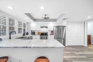 8109 Oakton Ct 9D, Lake Clarke Shores, FL 33406 Sold 04/05/24