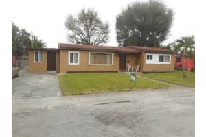 1821 Nw 186th St, Miami Gardens