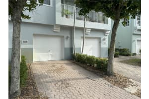 3207 Laurel Ridge Circle, Riviera Beach, FL 33404 Sold 02/27/24