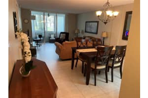 2900 NW 48th Ter 105, Lauderdale Lakes, FL 33313 Sold 05/02/24