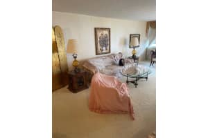 250 174th 1006, Sunny Isles Beach, FL 33160 Sold 04/25/24