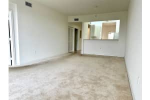 7725 Yardley Dr B-304, Tamarac, FL 33321 Sold 08/18/25