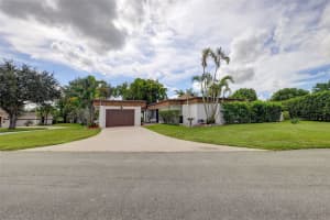 4911 BAYBERRY LN, Tamarac, FL 33319 Sold 03/27/24