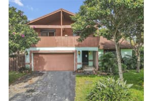 8603 SW 19th St, North Lauderdale, FL 33068 Sold 04/05/24