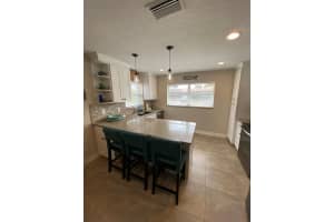 101 Mockingbird Ln 101, Delray Beach, FL 33445 Sold 05/13/24