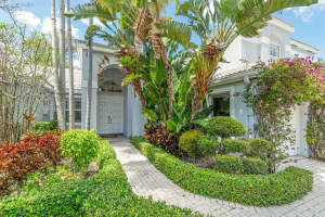 10205 Allamanda Blvd, Palm Beach Gardens, FL 33410 Sold 06/28/24