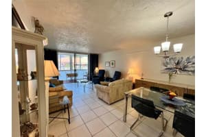 2811 Somerset Dr 102, Lauderdale Lakes, FL 33311 Sold 04/25/24