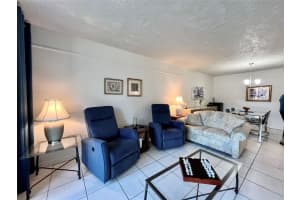 2811 Somerset Dr 102, Lauderdale Lakes, FL 33311 Sold 04/25/24