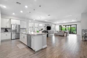 11765 Bayview Cir, Parkland, FL 33076 Sold 04/02/24