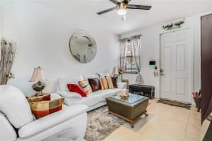 4617 NW 59th St, Tamarac, FL 33319 Sold 03/29/24