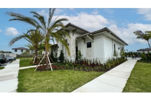 24590 SW 119 PL 1, Miami, FL 33032 Sold 10/17/24