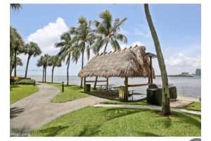 1 Grove Isle Dr A606, Miami, FL 33133 Sold 07/23/24